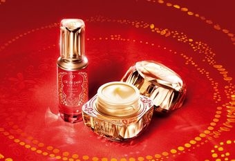 【Clé de Peau Beauté 肌膚之鑰】 「以藝術圓滿新年」肌膚之鑰2026限定藝術版登場