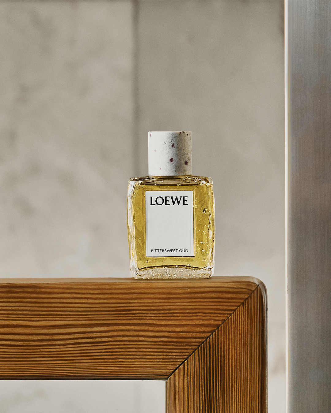 LOEWE】 LOEWE 香氛推出全新「 匠心傳世香水系列」 並由美國演員、作家
