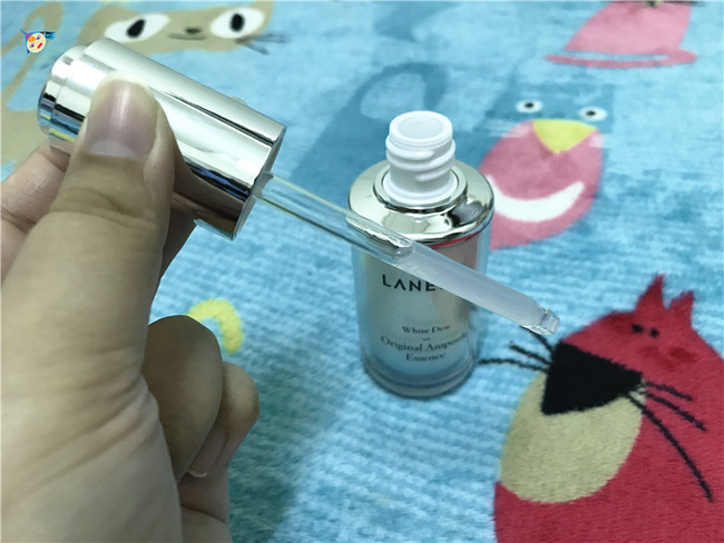 LANEIGE 蘭芝 晶透潤白淡斑安瓶精華 一敷上臉，那溫和滋潤的觸感令人傾心~ 保養品分享 健康養身 攝影 民生資訊分享 