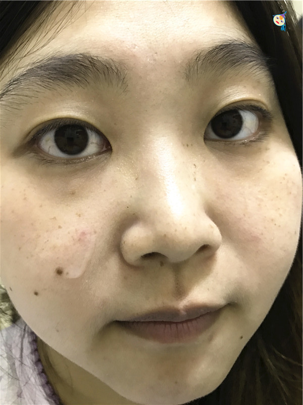 LANEIGE 蘭芝 晶透潤白淡斑安瓶精華 一敷上臉，那溫和滋潤的觸感令人傾心~ 保養品分享 健康養身 攝影 民生資訊分享 
