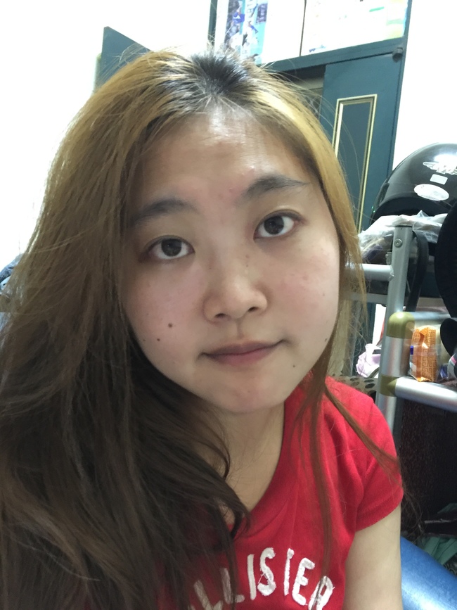 髮品體驗～來自海倫仙度絲（head&shoulders）的絲滑柔順去屑洗髮乳～氣味清新，使用舒爽，蠻好用唷！ 保養品分享 